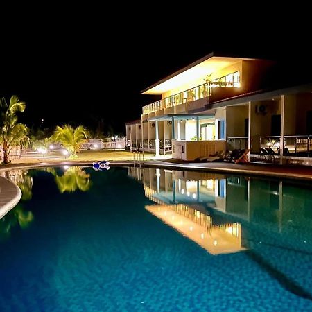 W Golf Resort Oslob Exteriér fotografie