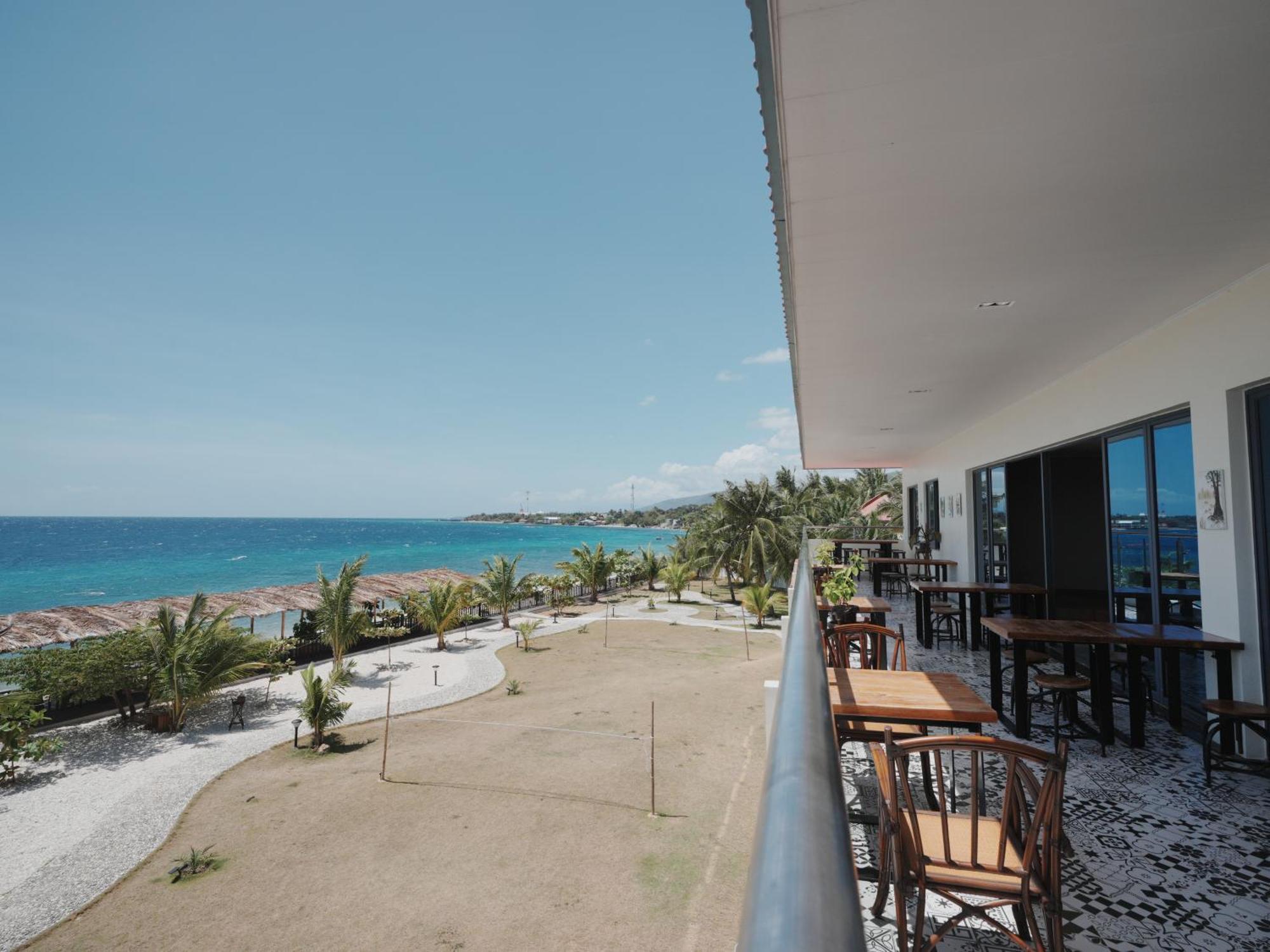 W Golf Resort Oslob Exteriér fotografie